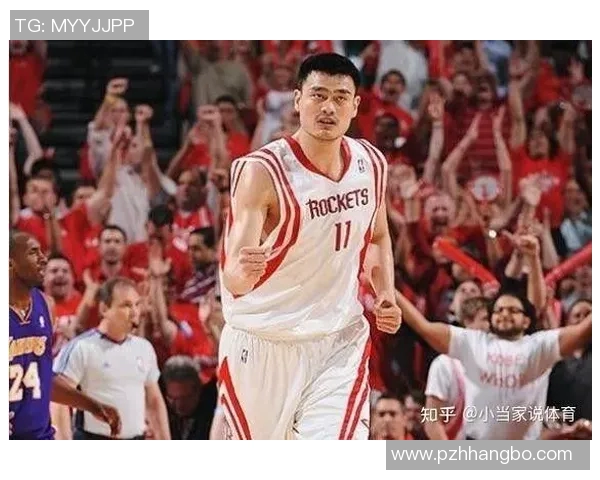 姚明蓝姿势的篮球魅力与技术解析探讨篮球运动中的身高与技巧结合